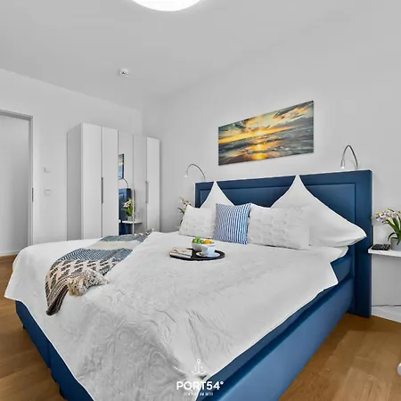 Daire Portus, App 17 *