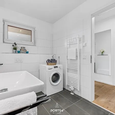 Portus, App 17 아파트